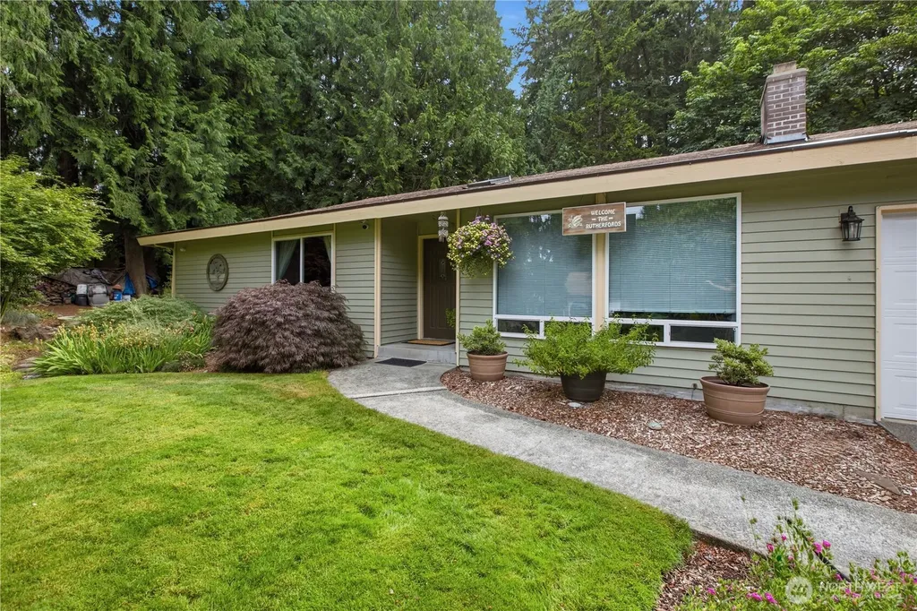 3211 89th Avenue E Edgewood WA 98371