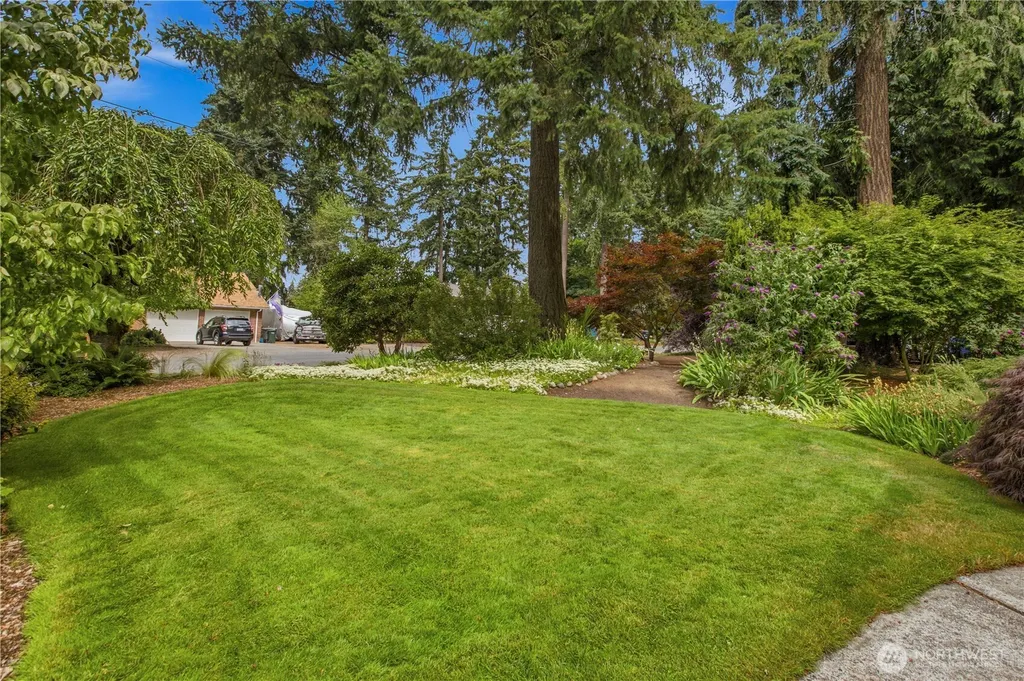 3211 89th Avenue E Edgewood WA 98371