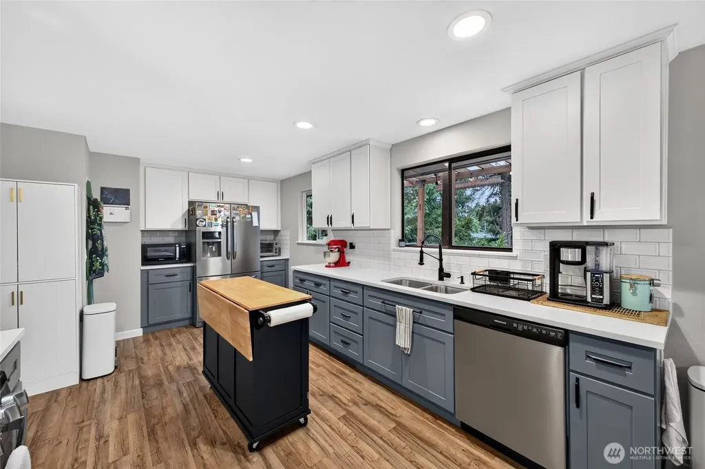 10430 90th Avenue SW Lakewood WA 98498