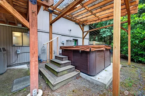 10430 90th Avenue SW Lakewood WA 98498