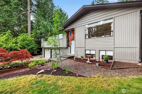 10430 90th Avenue SW Lakewood WA 98498
