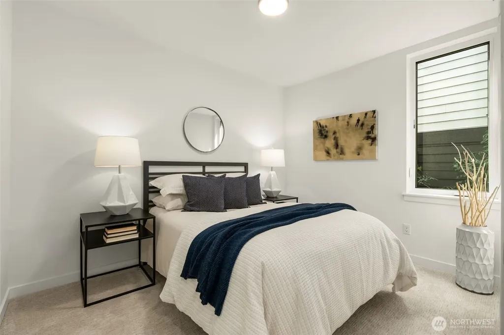 2368 Franklin Avenue E Seattle WA 98102