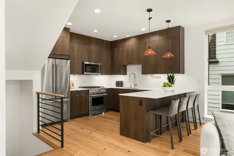 2368 Franklin Avenue E Seattle WA 98102