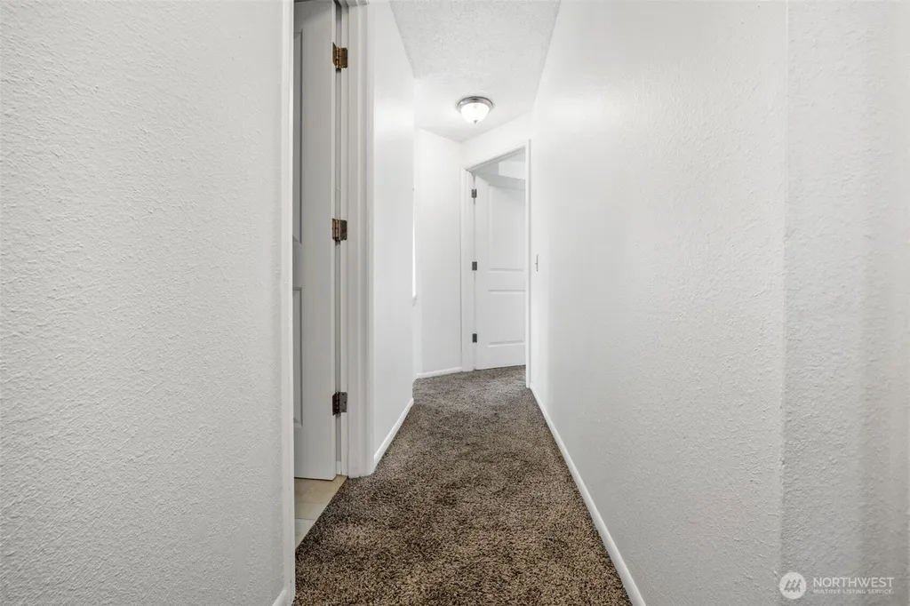 720 141st Lane SE Bellevue WA 98007