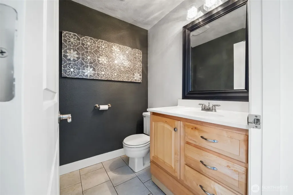 720 141st Lane SE Bellevue WA 98007