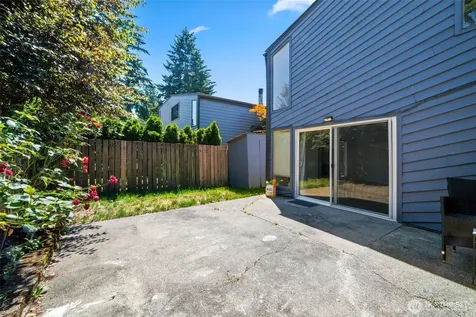 720 141st Lane SE Bellevue WA 98007