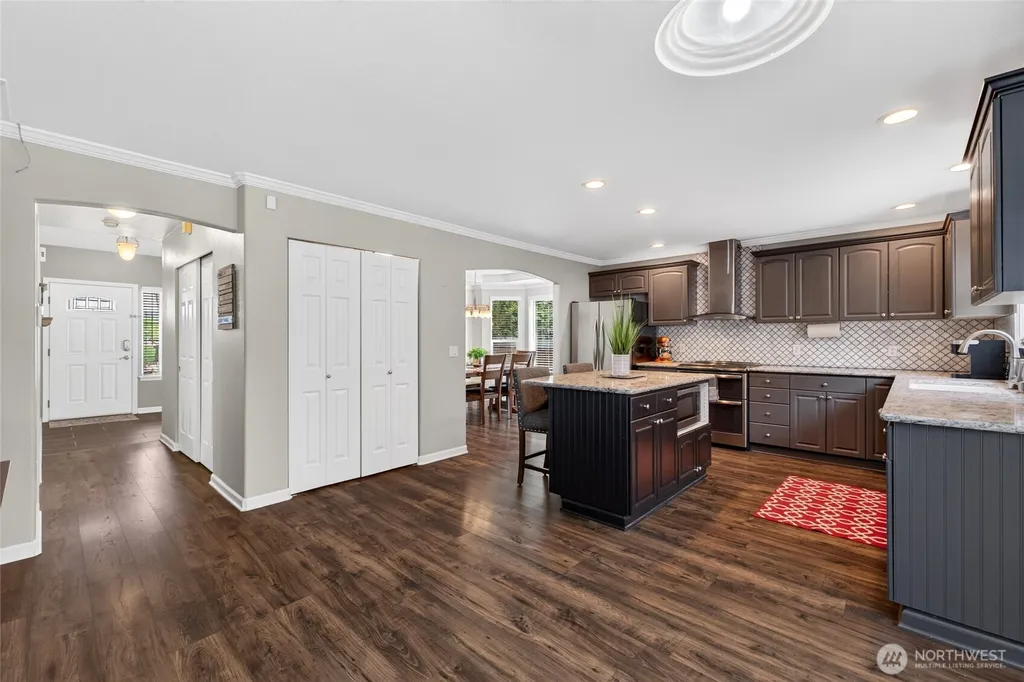 19610 85th Avenue E Spanaway WA 98387