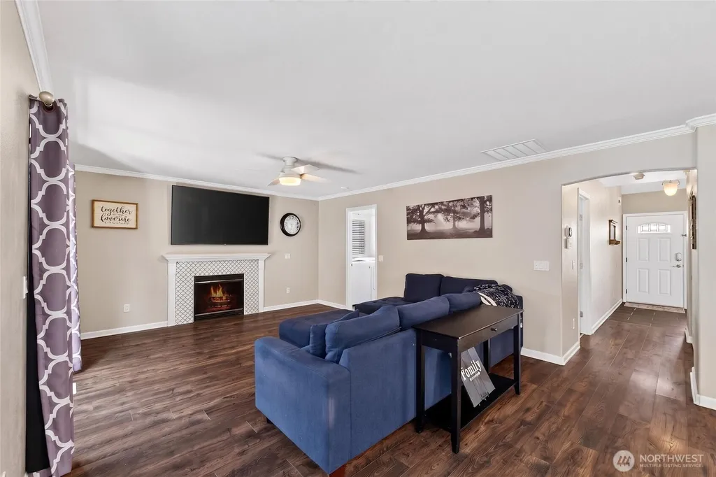 19610 85th Avenue E Spanaway WA 98387