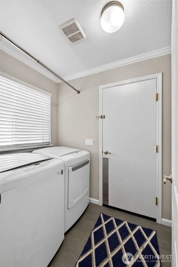 19610 85th Avenue E Spanaway WA 98387