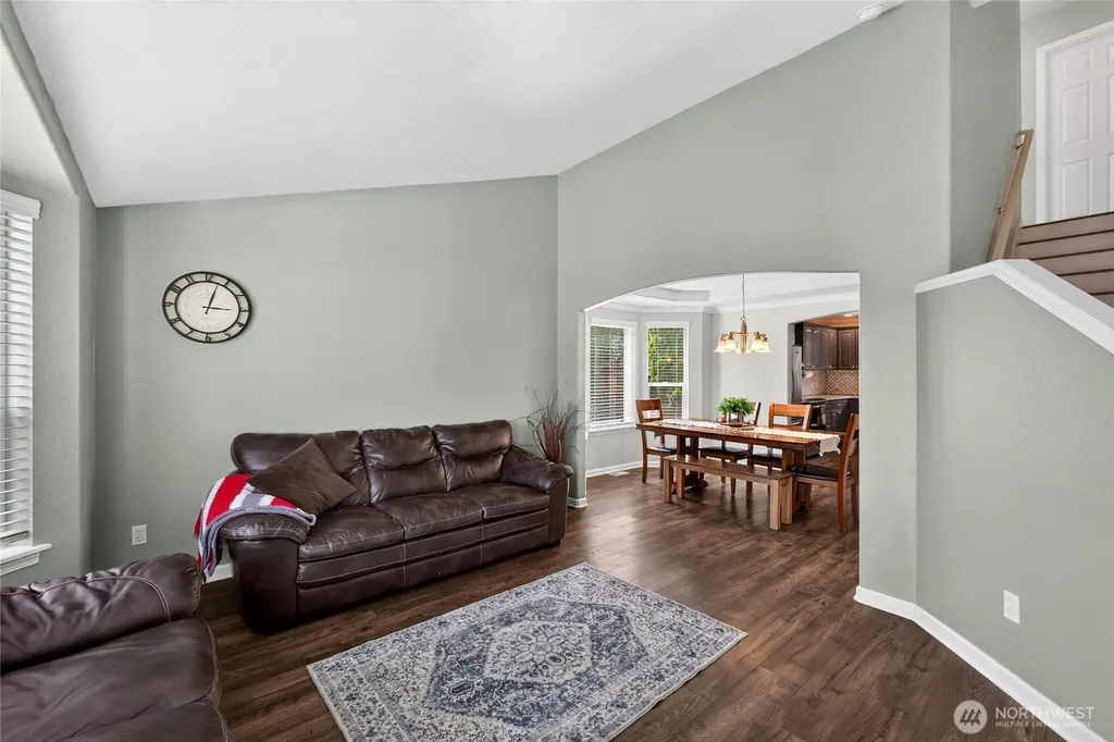 19610 85th Avenue E Spanaway WA 98387