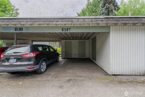 6107 NE 194th Place Kenmore WA 98028