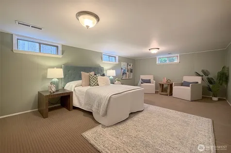 2448 1st Avenue W Seattle WA 98119