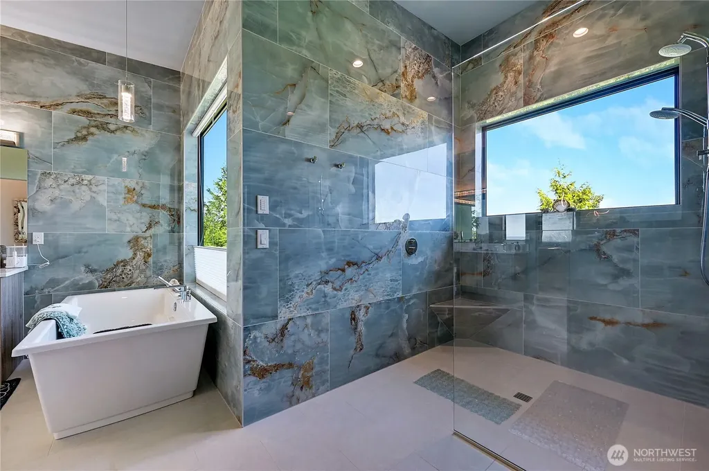 27 Seafarer Lane Port Ludlow WA 98365