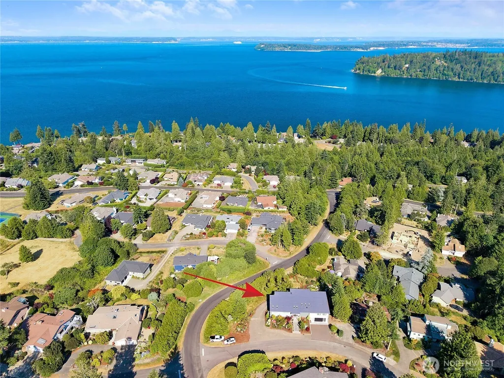 27 Seafarer Lane Port Ludlow WA 98365