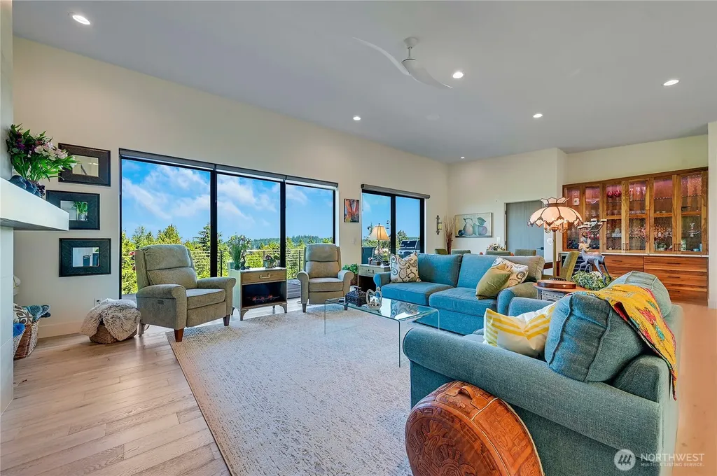 27 Seafarer Lane Port Ludlow WA 98365