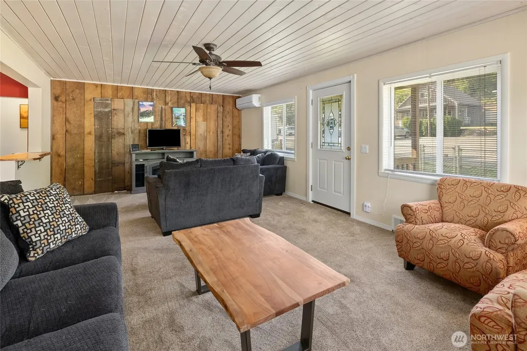 301 W 4th Street Cle Elum WA 98922