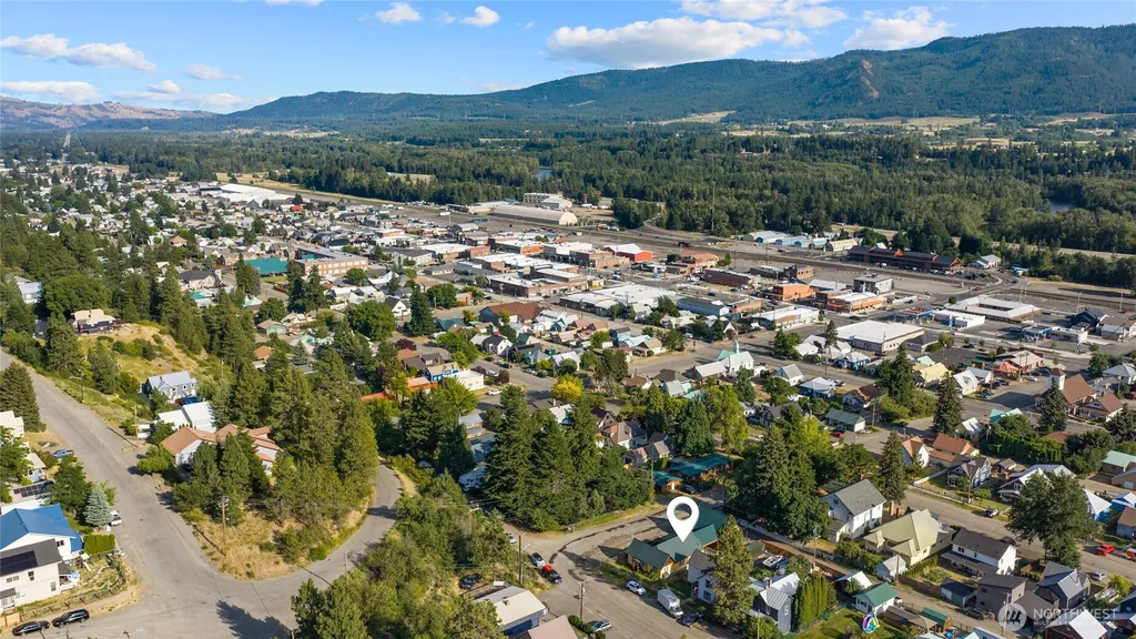 301 W 4th Street Cle Elum WA 98922