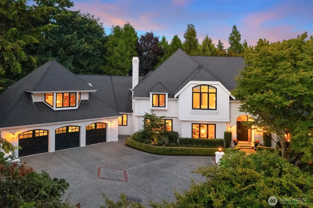 4140 W Mercer Mercer Island WA 98040