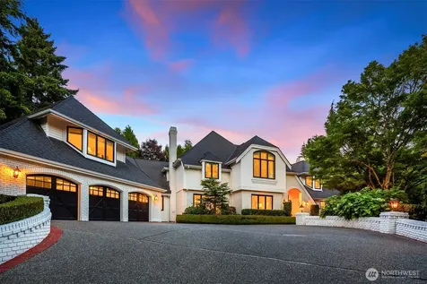 4140 W Mercer Mercer Island WA 98040