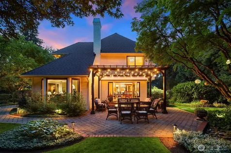 4140 W Mercer Mercer Island WA 98040