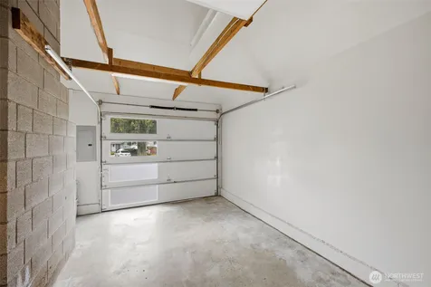 30032 5th Avenue SW Federal Way WA 98023