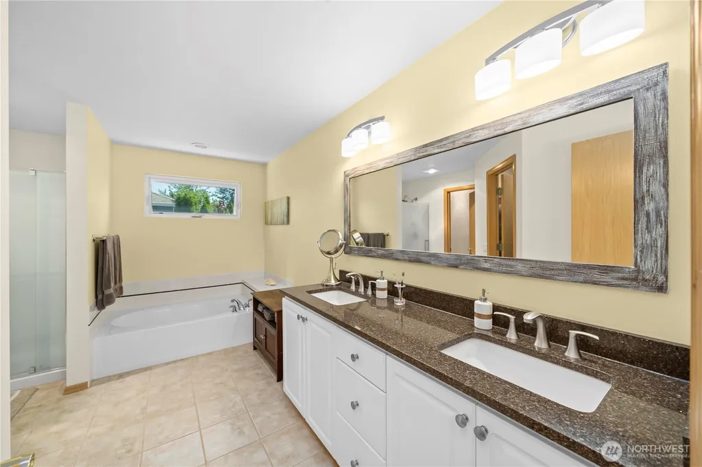 5119 Perry Drive SE Auburn WA 98092