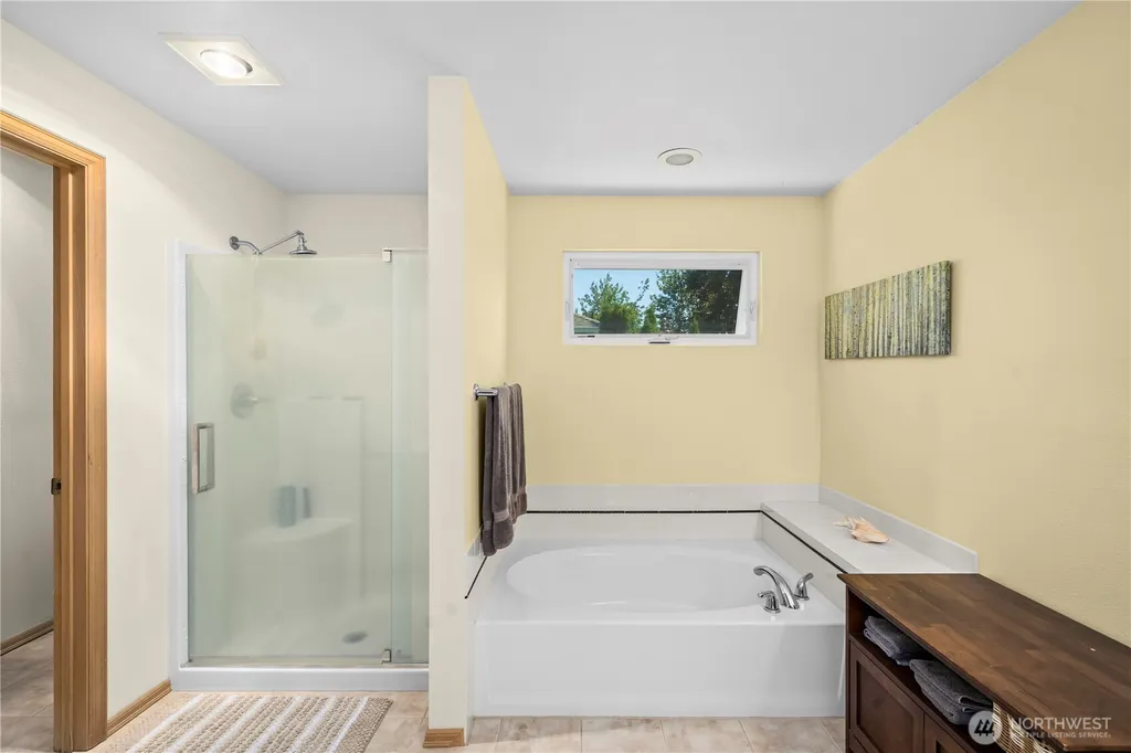 5119 Perry Drive SE Auburn WA 98092