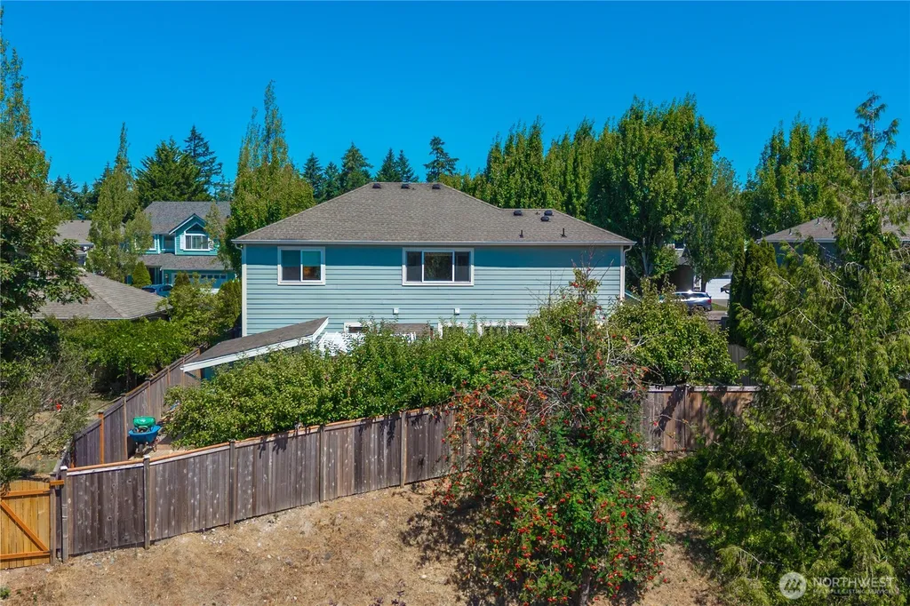 5119 Perry Drive SE Auburn WA 98092