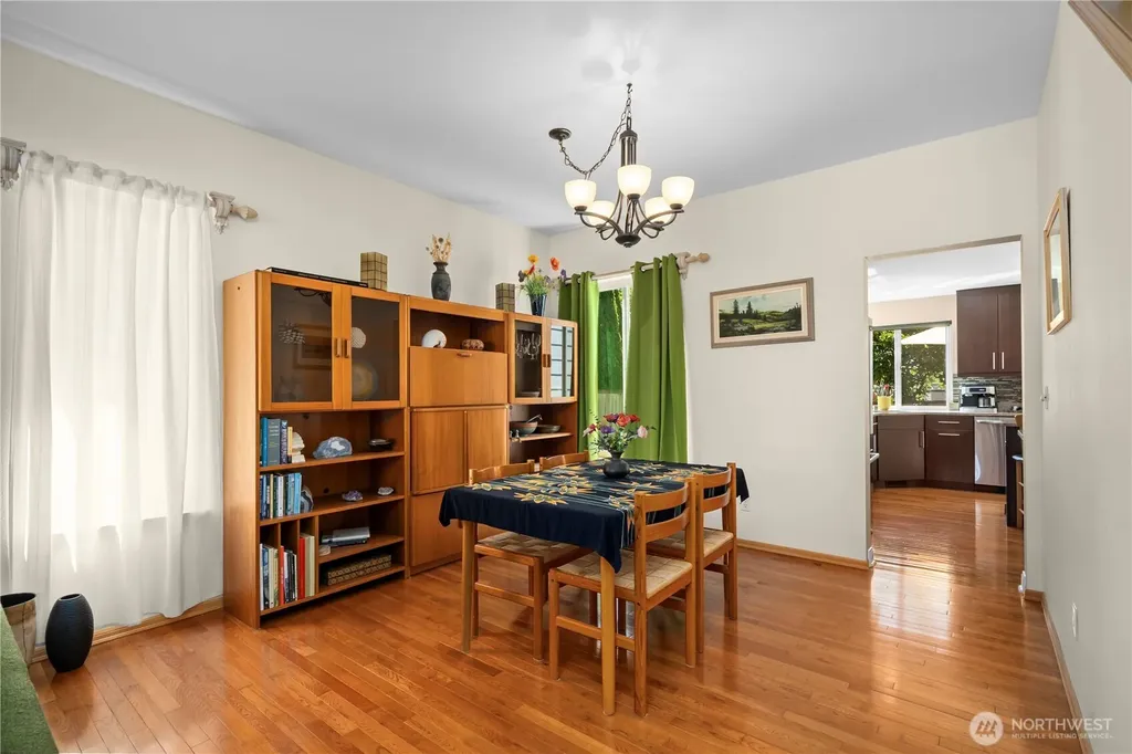 5119 Perry Drive SE Auburn WA 98092