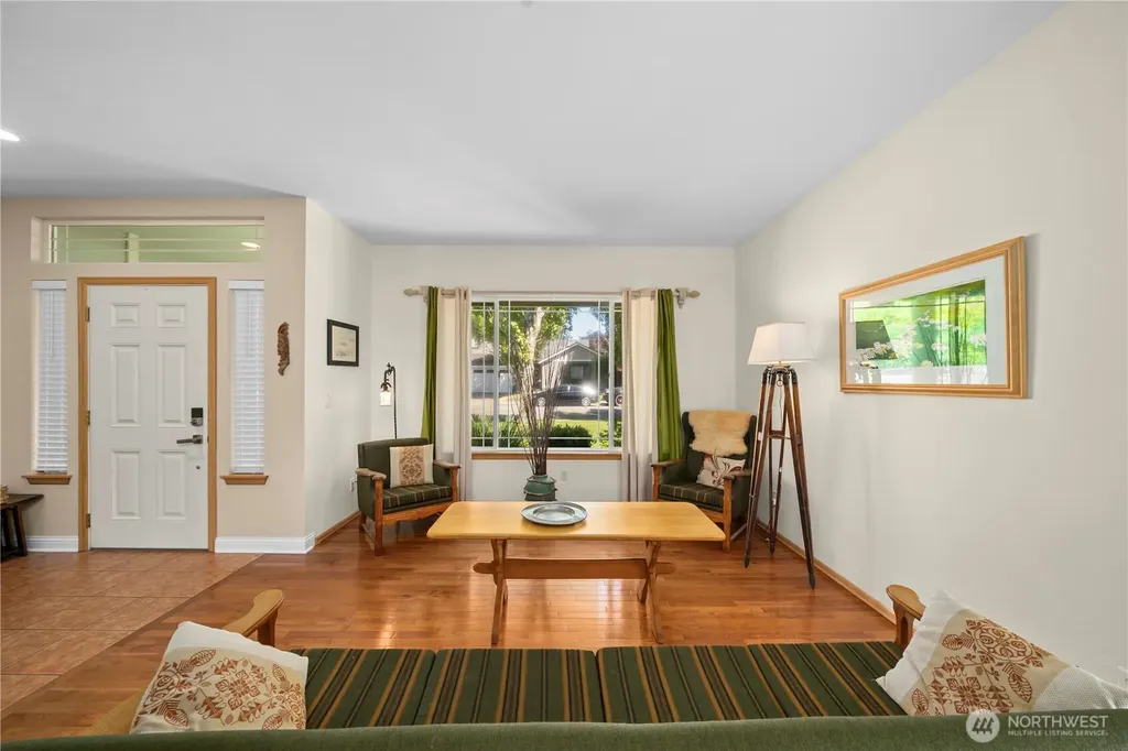 5119 Perry Drive SE Auburn WA 98092