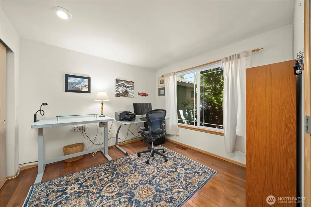 5119 Perry Drive SE Auburn WA 98092