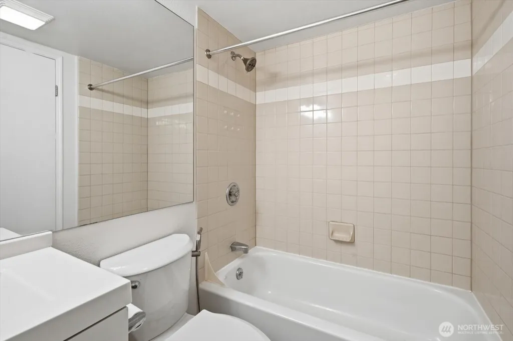 121 Vine Street Seattle WA 98121