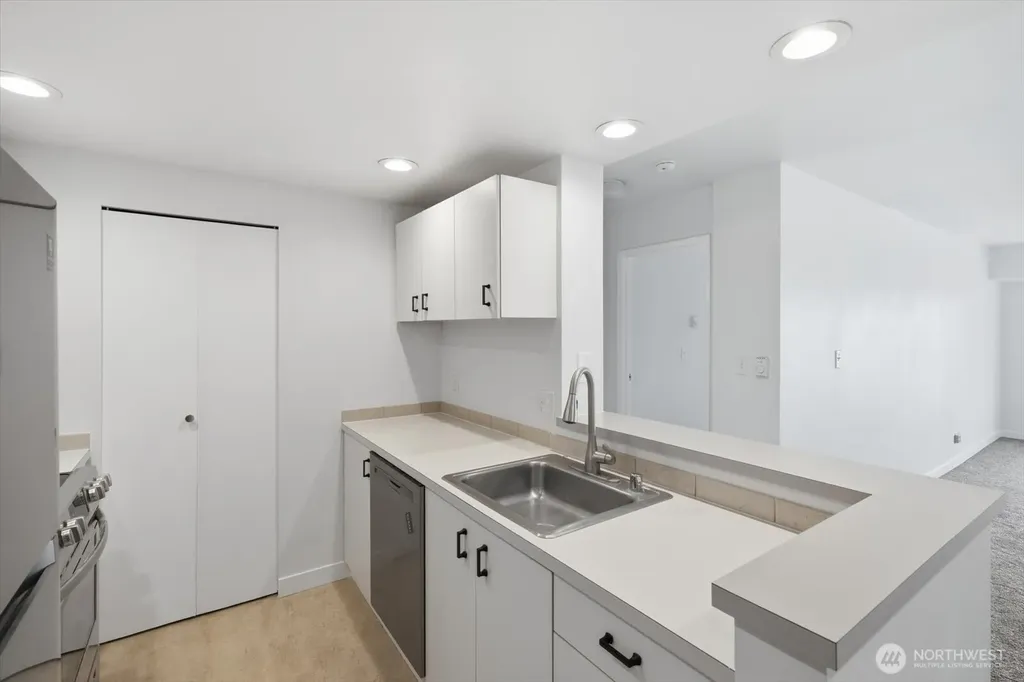 121 Vine Street Seattle WA 98121