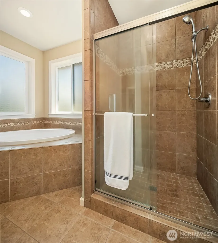 12921 195th Avenue Ct E Bonney Lake WA 98391