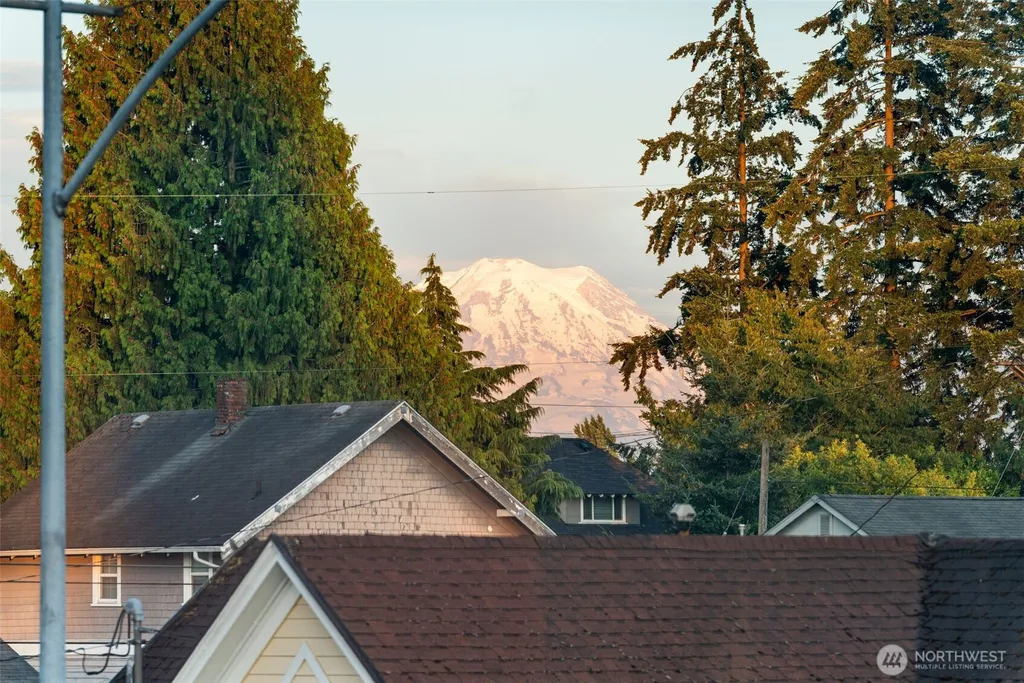2110 S Wilkeson Street Tacoma WA 98405