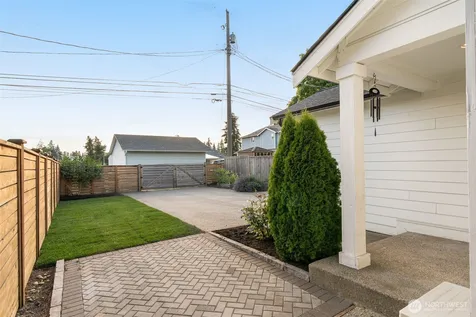 2110 S Wilkeson Street Tacoma WA 98405