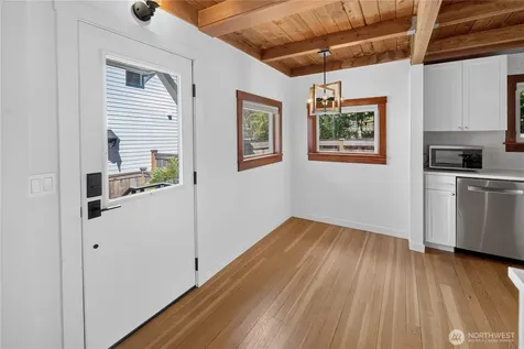 6538 11th Avenue NW Seattle WA 98117