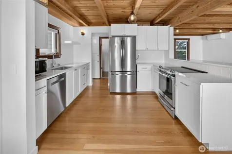 6538 11th Avenue NW Seattle WA 98117