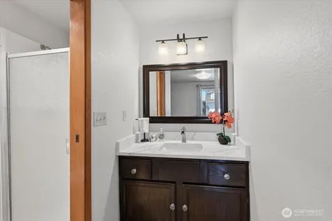 1817 SW 325th Place Federal Way WA 98023