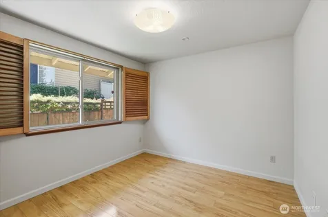 1817 SW 325th Place Federal Way WA 98023