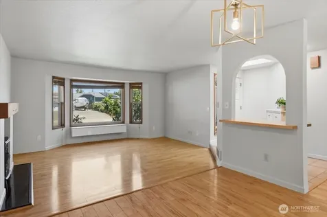 1817 SW 325th Place Federal Way WA 98023