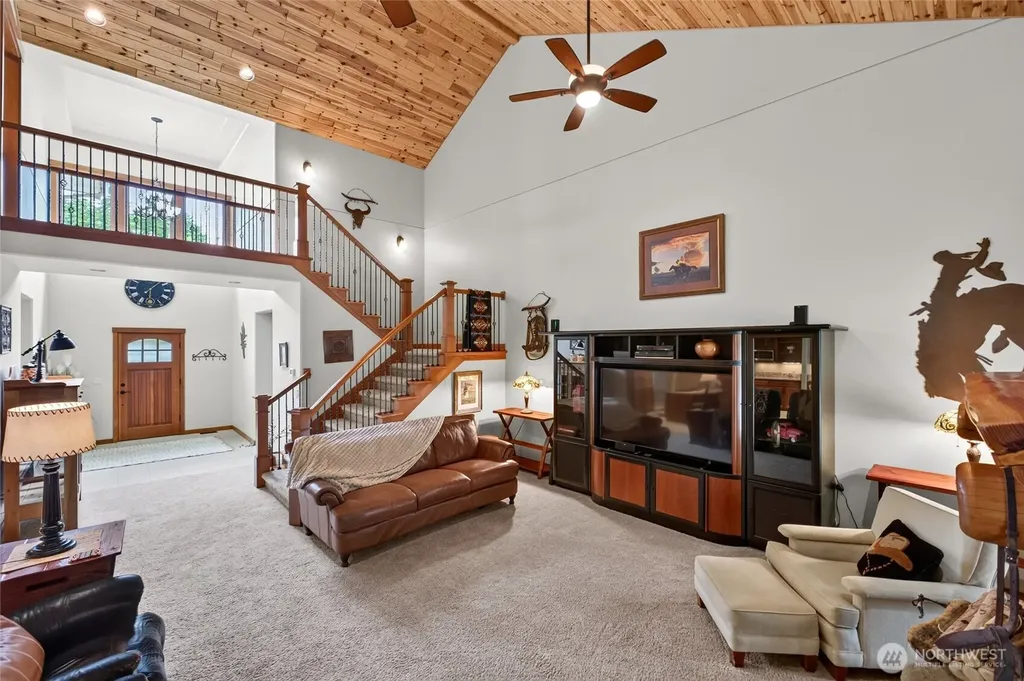 304 Antonie Avenue N Eatonville WA 98328