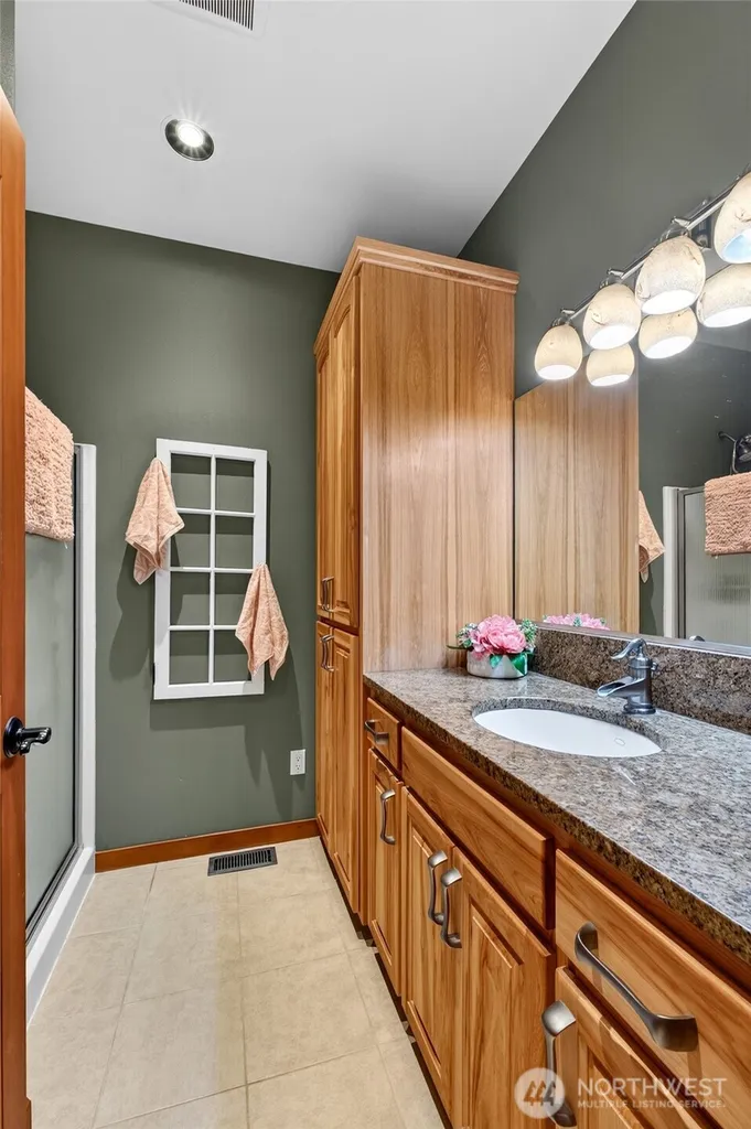 304 Antonie Avenue N Eatonville WA 98328