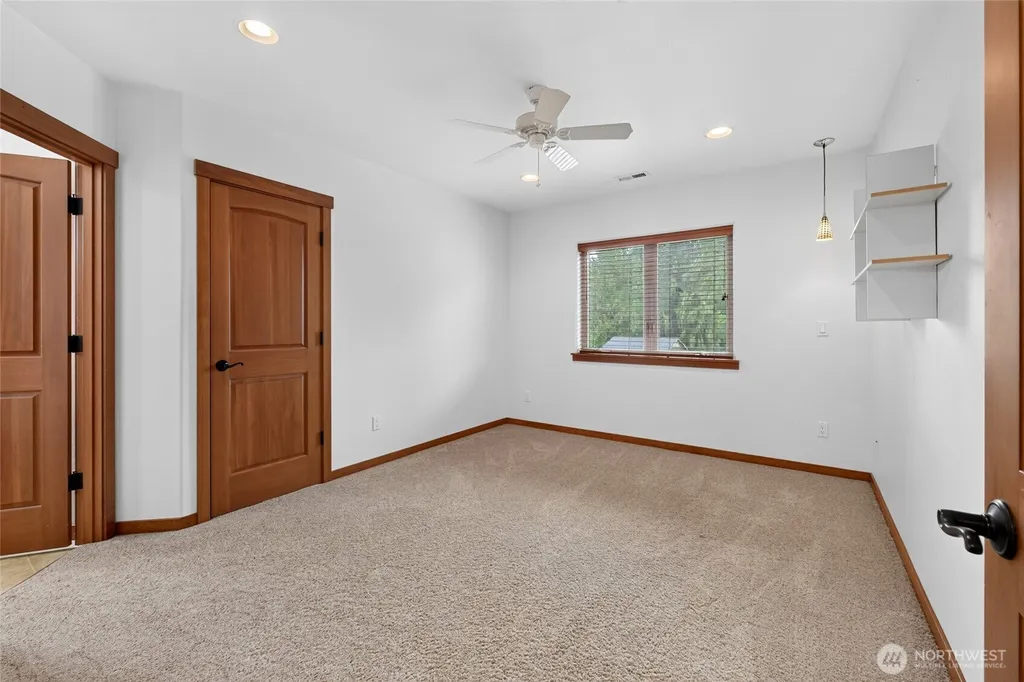 304 Antonie Avenue N Eatonville WA 98328