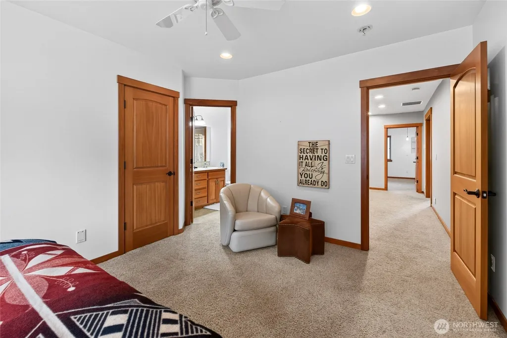 304 Antonie Avenue N Eatonville WA 98328