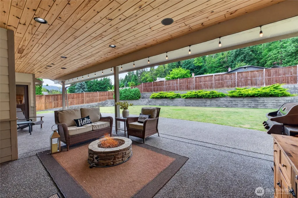 304 Antonie Avenue N Eatonville WA 98328