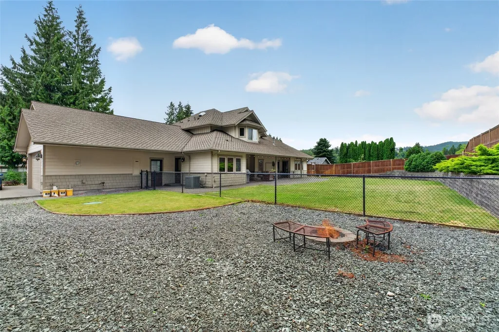 304 Antonie Avenue N Eatonville WA 98328