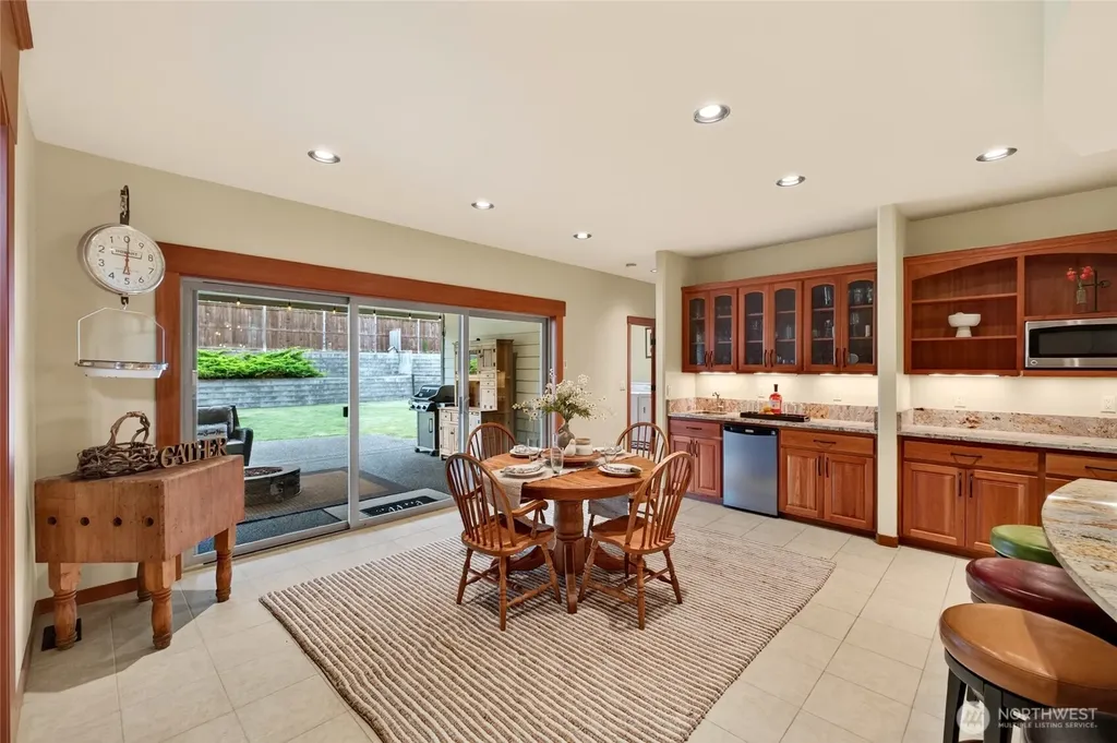 304 Antonie Avenue N Eatonville WA 98328