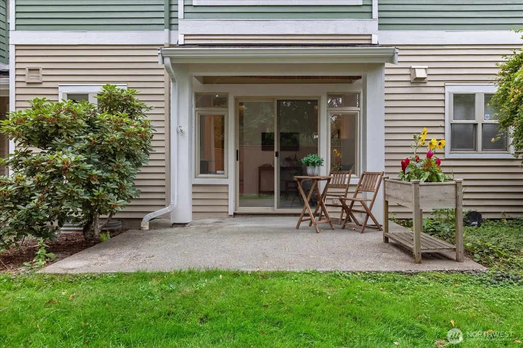 9003 158th Place NE Redmond WA 98052
