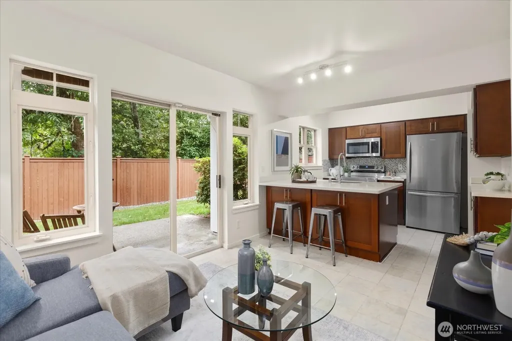 9003 158th Place NE Redmond WA 98052